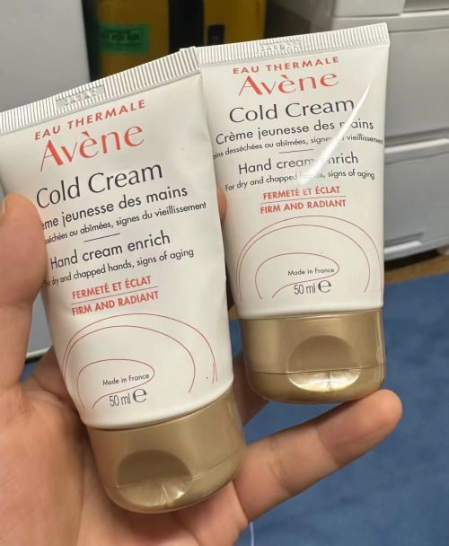 年度10大全球公认最好用的护手霜OG视讯十大公认最好用的护手霜(图3)